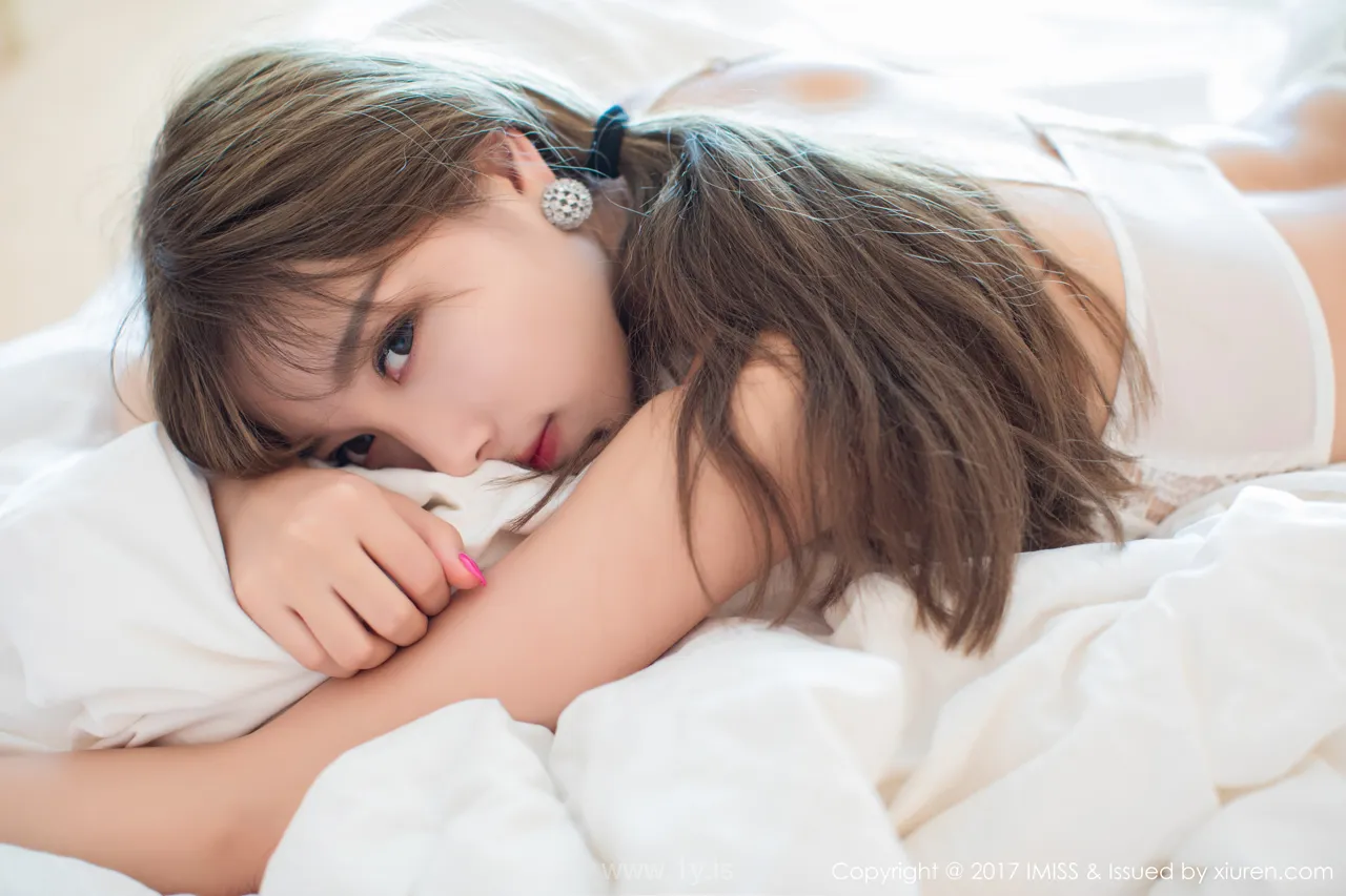 IMISS  NO.183 Slim Chinese Belle 杨晨晨sugar